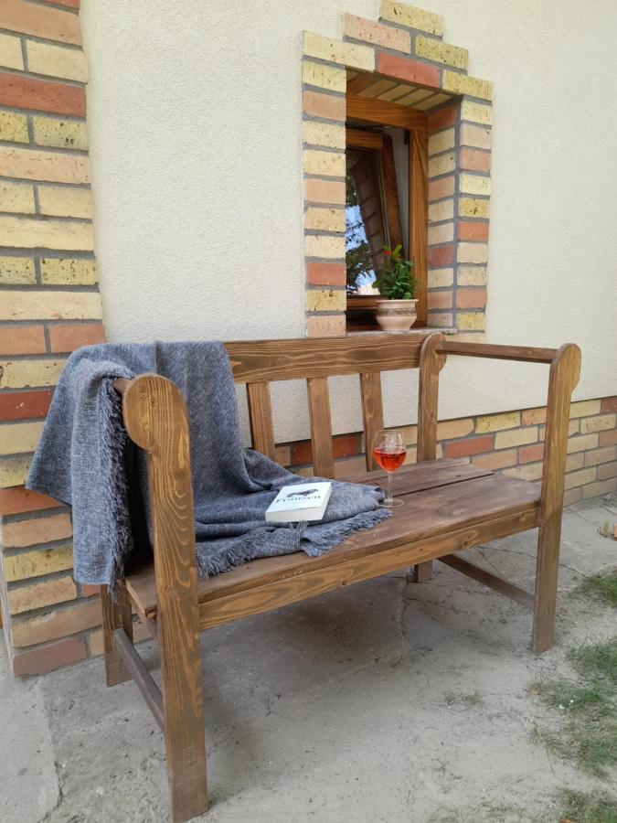 Csaszartoltes Goher Pince Es Vendeghaz 아파트 외부 사진